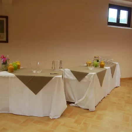 I Poderi Hotel 2*